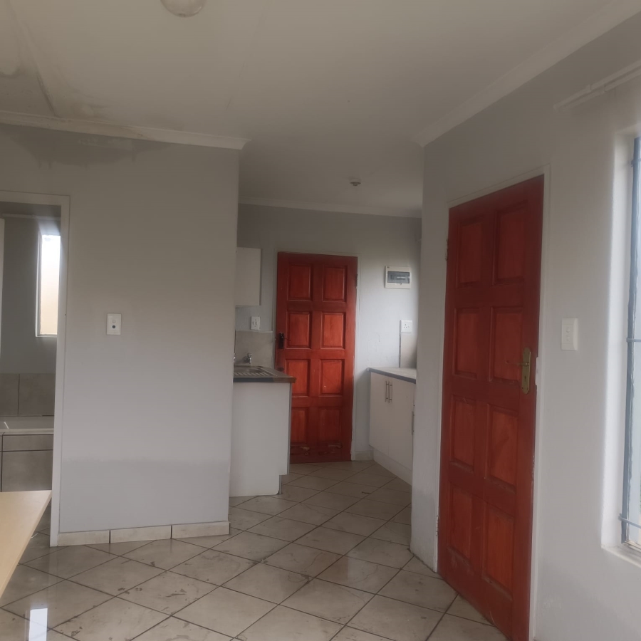 2 Bedroom Property for Sale in Harry Gwala Free State